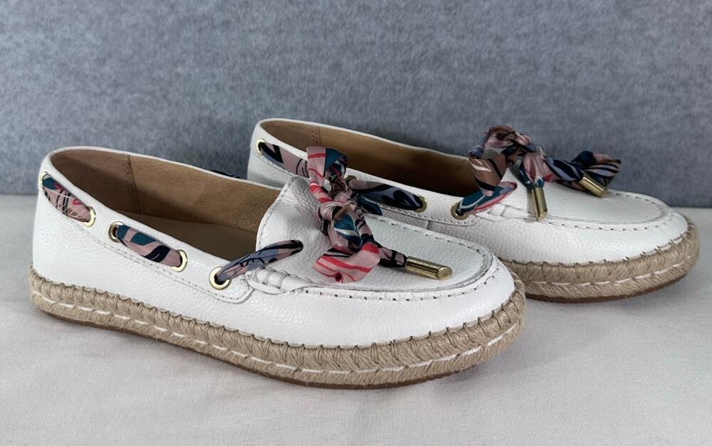 NWOT Naturalizer Women's sz 6.5 Annabeth Espadrille Loafer White Leather Flats